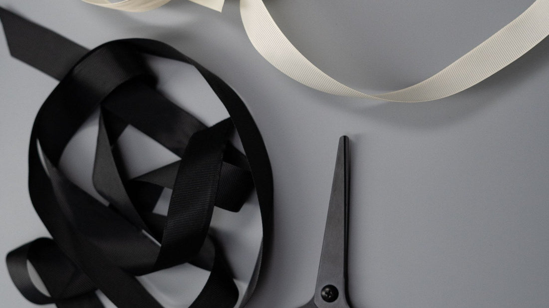 Ribbon, Texture, and Contrast: A Practical Guide to Beautiful Gift Presentation