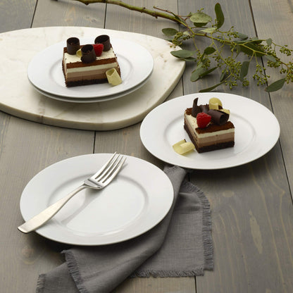 Everyday White by Fitz and Floyd Classic Rim 16 Piece Dinnerware Set, Service for 4